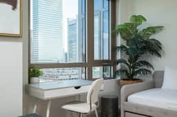 Upscale 1 BR Penthouse with Balcony in Boston Theater District near MGH & TUFTS & Boston Common! Sleeps 5! - Image 3