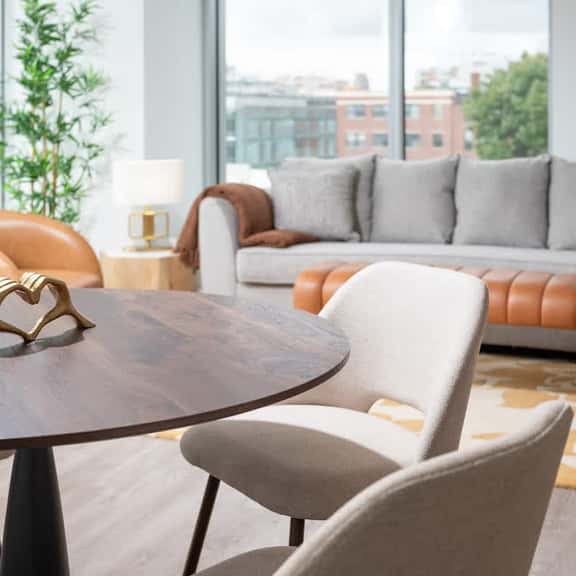 Central Serene Condo near MIT/Harvard w/King GYM - Image 1