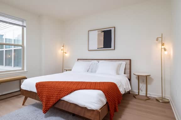 Kendall and Central Square Condo near MIT Parking - Image 2