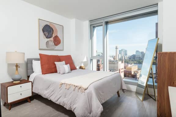 Central 3BR & Den Penthouse Boston Common MGH & TUFTS - Image 2