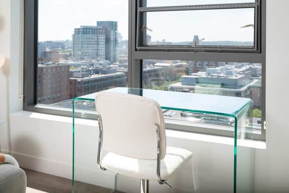 Upscale 1BR near MIT Harvard with Parking! - Image 3