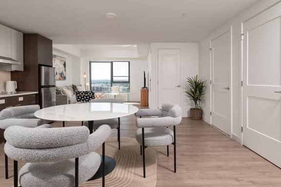 Upscale 1BR near MIT Harvard with Parking! - Image 2