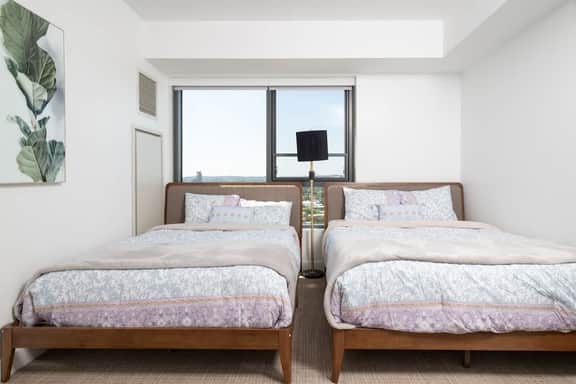Upscale 1BR MIT Harvard WiFi Gym W D Parking! - Image 2