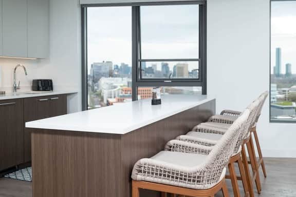 Central Square Penthouse near MIT Harvard Wi-Fi & GYM - Image 3