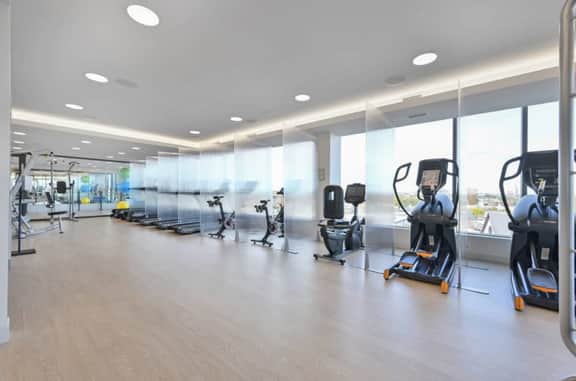 Central Square Penthouse near MIT Harvard Wi-Fi & GYM - Image 4